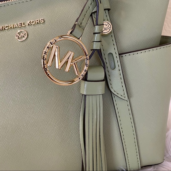 Michael Kors Nomad S Convertible Tote Xbody bag - Picture 5 of 14